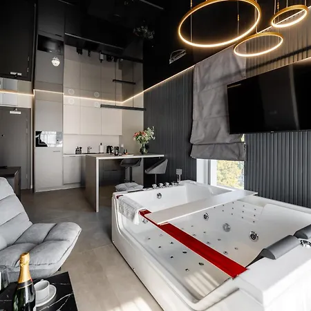 Z Jakuzzi Perlowa Przystan Rent Kollataja