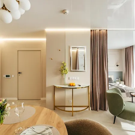 Z Jakuzzi Perlowa Przystan Rent Kollataja Apartmán *